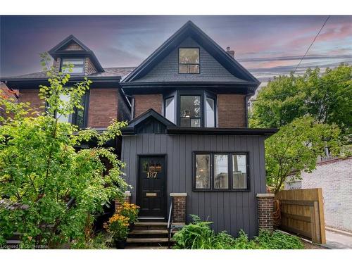 187 Fern Avenue, Toronto, ON 