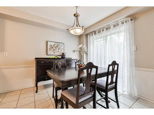 65-485 Green Road, Stoney Creek, ON - Indoor Photo Showing Dining Room