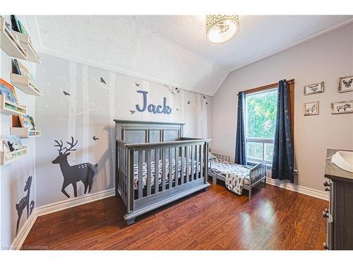 62 Birch Avenue, Hamilton, ON - Indoor Photo Showing Bedroom