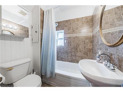 62 Birch Avenue, Hamilton, ON - Indoor Photo Showing Bathroom