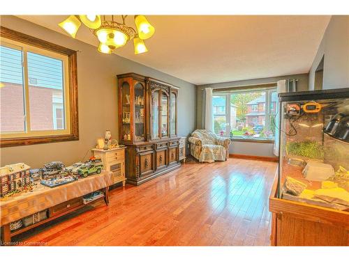 173 Templemead Drive, Hamilton, ON - Indoor