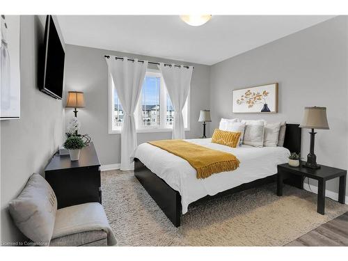 46 Waterlily Way, Stoney Creek, ON - Indoor Photo Showing Bedroom