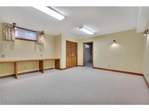 313 Ofield Road S, Flamborough, ON - Indoor Photo Showing Other Room