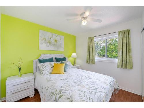 24 Furrows End, Brampton, ON - Indoor Photo Showing Bedroom