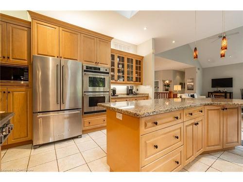 64 Nelson Street, Waterdown, ON - Indoor Photo Showing Kitchen