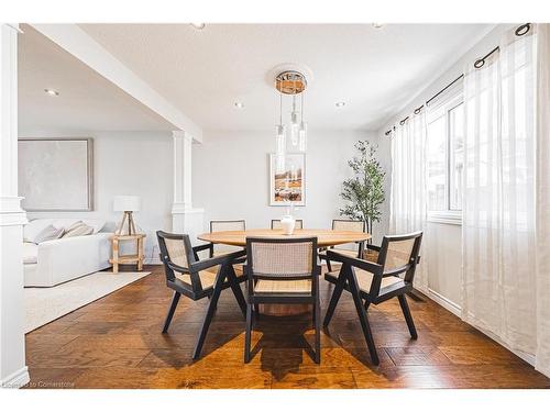 30 Alto Drive, Hamilton, ON - Indoor Photo Showing Dining Room