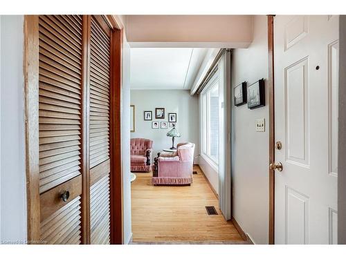 49 Anson Avenue, Hamilton, ON - Indoor Photo Showing Other Room