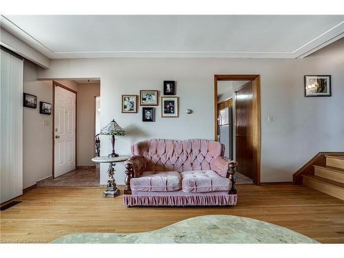 49 Anson Avenue, Hamilton, ON - Indoor Photo Showing Living Room