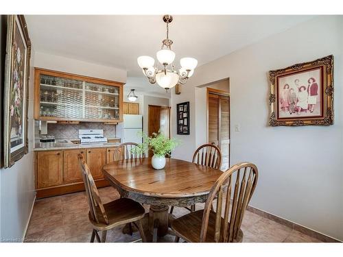 49 Anson Avenue, Hamilton, ON - Indoor Photo Showing Dining Room