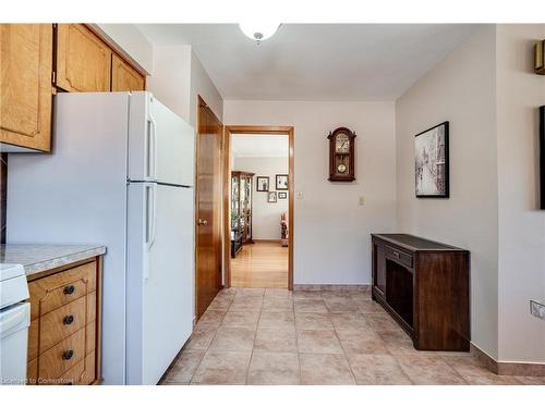 49 Anson Avenue, Hamilton, ON - Indoor Photo Showing Other Room