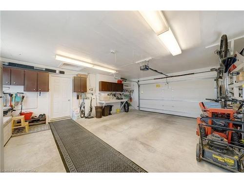 625 Golf Club Road, Hamilton, ON - Indoor Photo Showing Garage