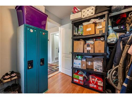 11 Holly Avenue, Hamilton, ON - Indoor Photo Showing Other Room