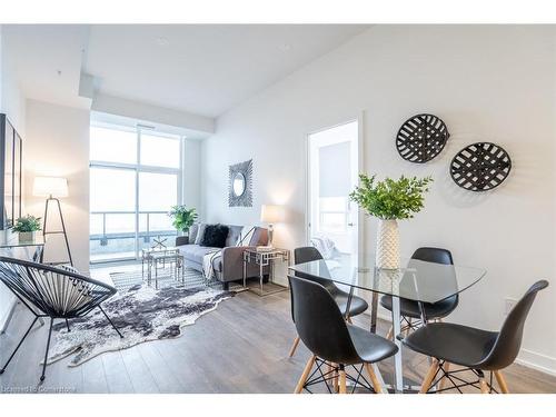 913-550 North Service Road, Grimsby, ON - Indoor Photo Showing Dining Room