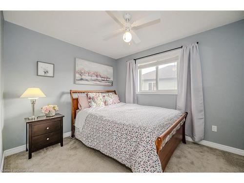 21 Longview Drive Drive, Hamilton, ON - Indoor Photo Showing Bedroom