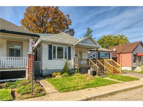 369 Fairfield Avenue N, Hamilton, ON - Outdoor With Deck Patio Veranda With Facade