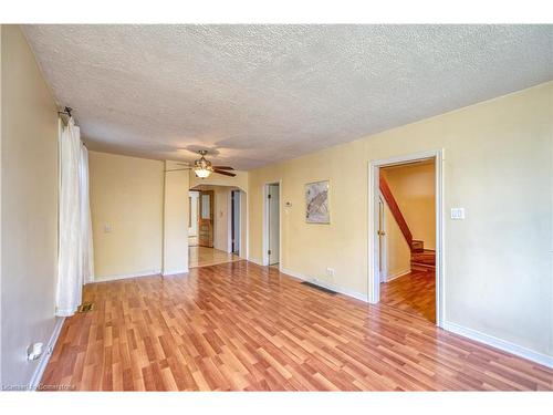 369 Fairfield Avenue N, Hamilton, ON - Indoor Photo Showing Other Room