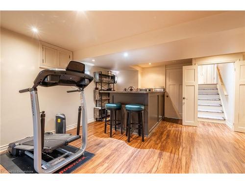 33 Cumminsville Drive, Flamborough, ON - Indoor Photo Showing Gym Room