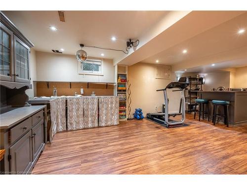 33 Cumminsville Drive, Flamborough, ON - Indoor Photo Showing Gym Room