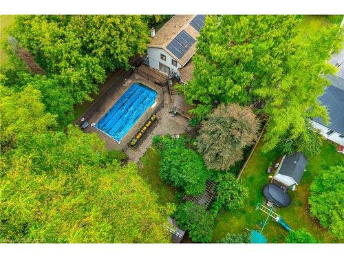 33 Cumminsville Drive, Flamborough, ON - Outdoor With In Ground Pool