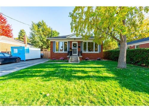 2290 Woodward Avenue, Burlington, ON - Outdoor