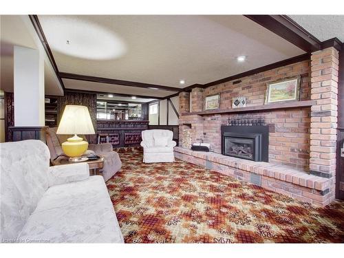 247 Fernwood Crescent, Hamilton, ON - Indoor Photo Showing Living Room With Fireplace