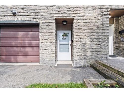 3-985 Limeridge Road E, Hamilton, ON - Outdoor