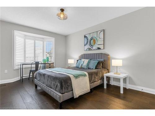 16-270 Main Street W, Grimsby, ON - Indoor Photo Showing Bedroom