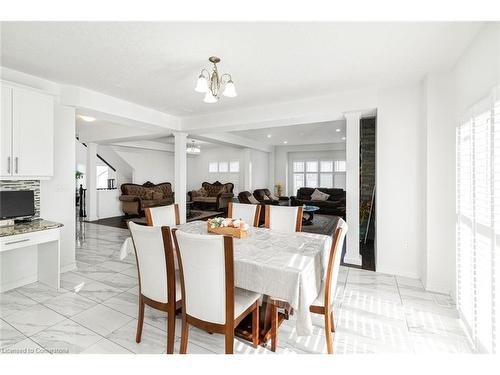 4 Dolomiti Court, Hamilton, ON - Indoor Photo Showing Dining Room