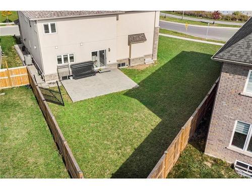 4 Dolomiti Court, Hamilton, ON - Outdoor