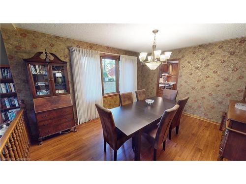 7885 Beaverdams Road, Niagara Falls, ON - Indoor Photo Showing Dining Room