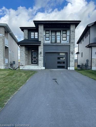 7 Erie Court, Amherstview, ON - Outdoor With Facade