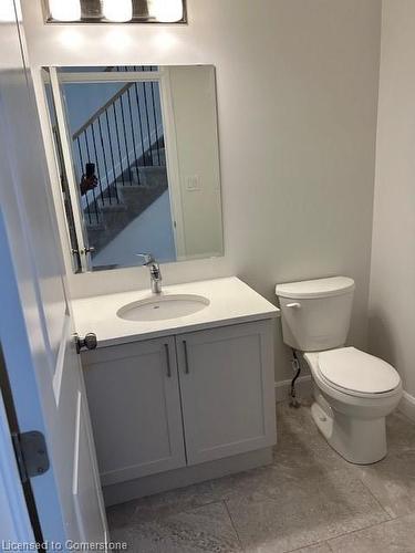 7 Erie Court, Amherstview, ON - Indoor Photo Showing Bathroom