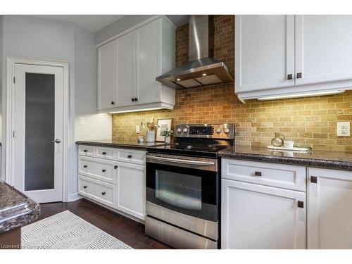 14 Stiles Street, Ancaster, ON - Indoor Photo Showing Kitchen