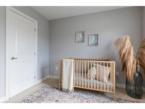 14 Stiles Street, Ancaster, ON - Indoor Photo Showing Bedroom