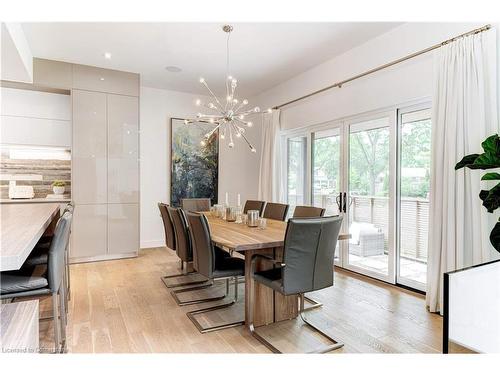 3362 Guildwood Drive, Burlington, ON - Indoor Photo Showing Dining Room