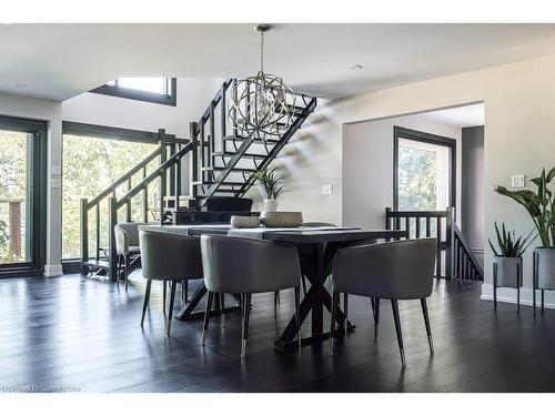 822 Danforth Place, Burlington, ON - Indoor Photo Showing Dining Room