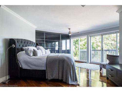 822 Danforth Place, Burlington, ON - Indoor Photo Showing Bedroom