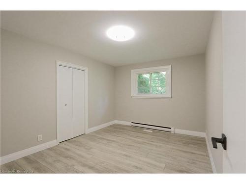 24 Parkside Avenue, South Bruce Peninsula, ON - Indoor Photo Showing Other Room