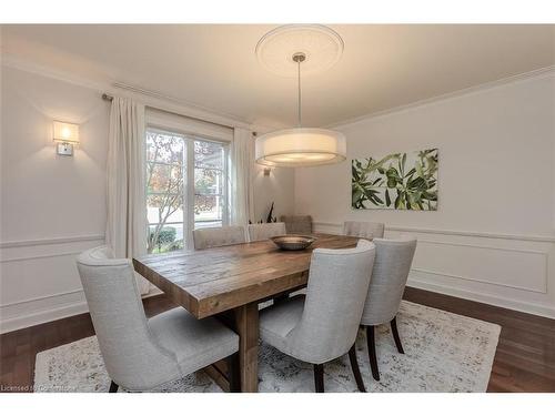 2091 Canterbury Drive, Burlington, ON - Indoor Photo Showing Dining Room