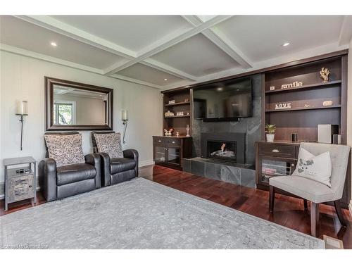 2091 Canterbury Drive, Burlington, ON - Indoor Photo Showing Living Room With Fireplace