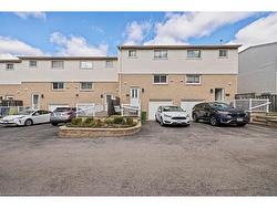 10-51 Caroga Court  Hamilton, ON L9C 7C2