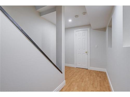 143 Foxborough Drive, Ancaster, ON - Indoor Photo Showing Other Room