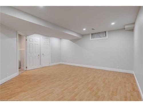 143 Foxborough Drive, Ancaster, ON - Indoor Photo Showing Other Room