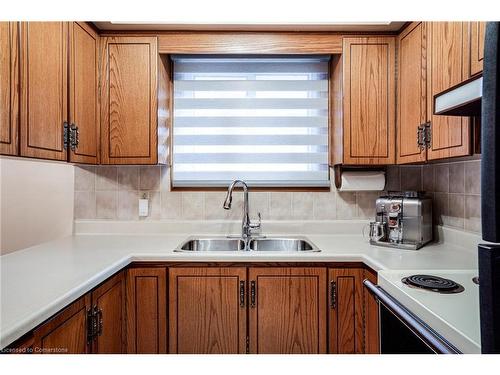 403 Jackson Street W, Hamilton, ON - Indoor Photo Showing Kitchen With Double Sink