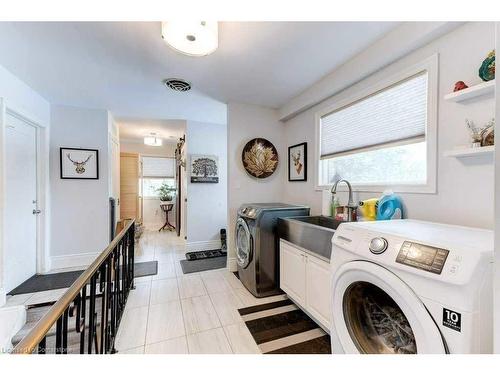 555 Ofield Road N, Flamborough, ON - Indoor Photo Showing Laundry Room