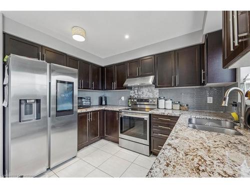 23 Reevesmere Lane, Ajax, ON - Indoor Photo Showing Kitchen With Stainless Steel Kitchen With Double Sink With Upgraded Kitchen