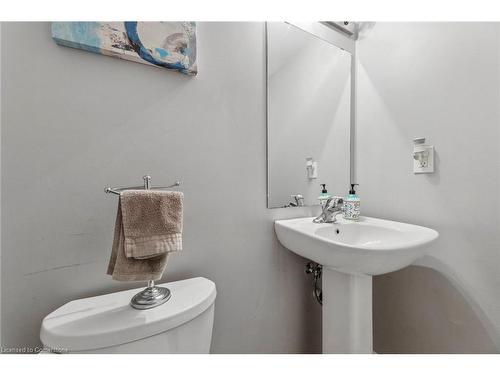 23 Reevesmere Lane, Ajax, ON - Indoor Photo Showing Bathroom