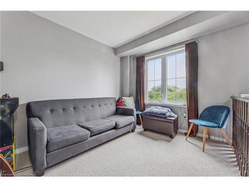 23 Reevesmere Lane, Ajax, ON - Indoor Photo Showing Living Room