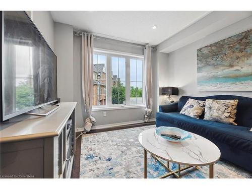 23 Reevesmere Lane, Ajax, ON - Indoor Photo Showing Living Room