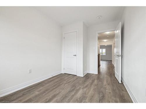 64 Cosmopolitan Common, St. Catharines, ON - Indoor Photo Showing Other Room